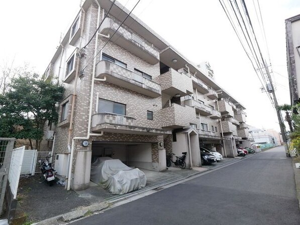 リフィーネめじろ台の物件外観写真